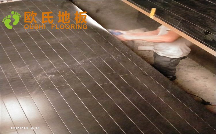 河北廊坊益田同文學(xué)校舞臺木地板項目-歐氏實木運動地板